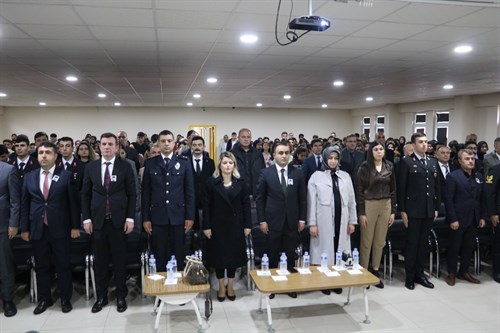 İLÇEMİZDE "10 KASIM ATATÜRK’Ü ANMA PROGRAMI" DÜZENLENDİ