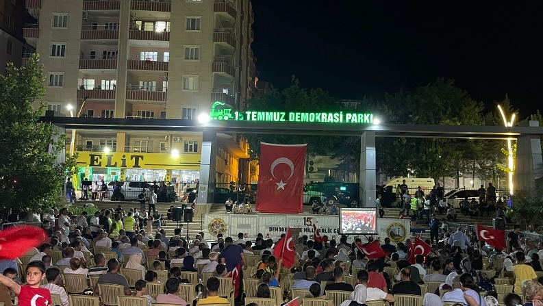İLÇEMİZDE “15 TEMMUZ DEMOKRASİ VE MİLLİ BİRLİK GÜNÜ” ANMA PROGRAMI DÜZENLENDİ
